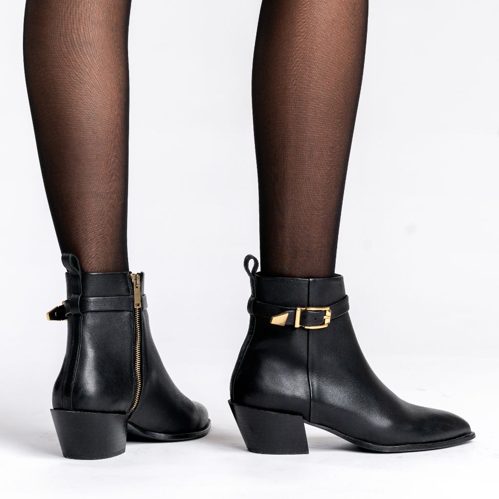 Charm | Black - Image 8